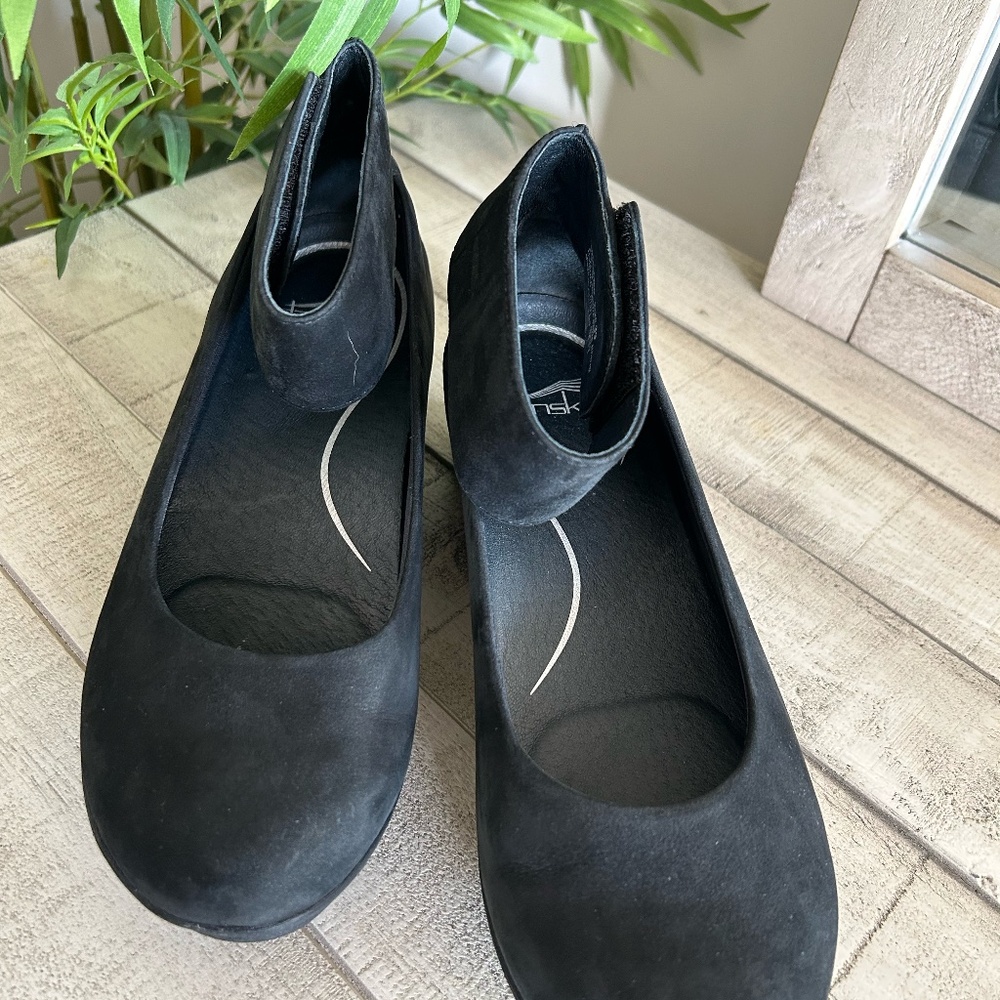 Dansko Lulu Mary Jane Nubuck Suede Leather Wedge Size 39 Shoe Black